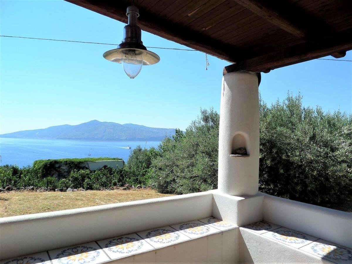 Case Al Mare - Terrazzi Panoramici E Ampio Giardino Santa Marina Salina Exteriér fotografie